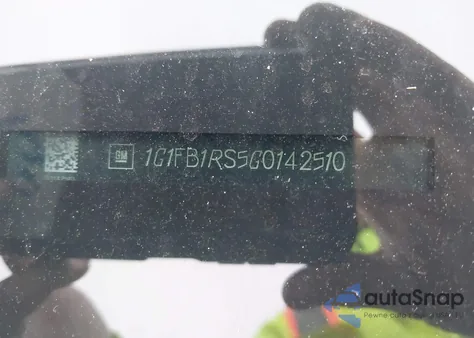 2016 Chevrolet Camaro 1Lt z USA, uszkodzony, nr VIN 1G1FB1RS5G0142510